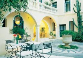 Krétský hotel Casa Delfino s terasou