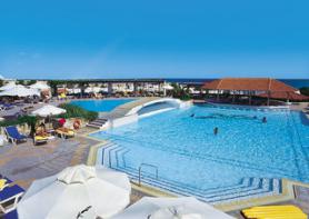 Krétský hotel Annabelle Beach Resort s bazénem