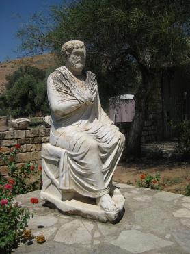 Gortys - jedna z dochovaných soch