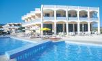 Krétský hotel Kathrin Beach u bazénu